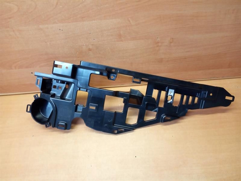 Купить Направляющая бампера левый задний  alfa romeo stelvio 2.2 d