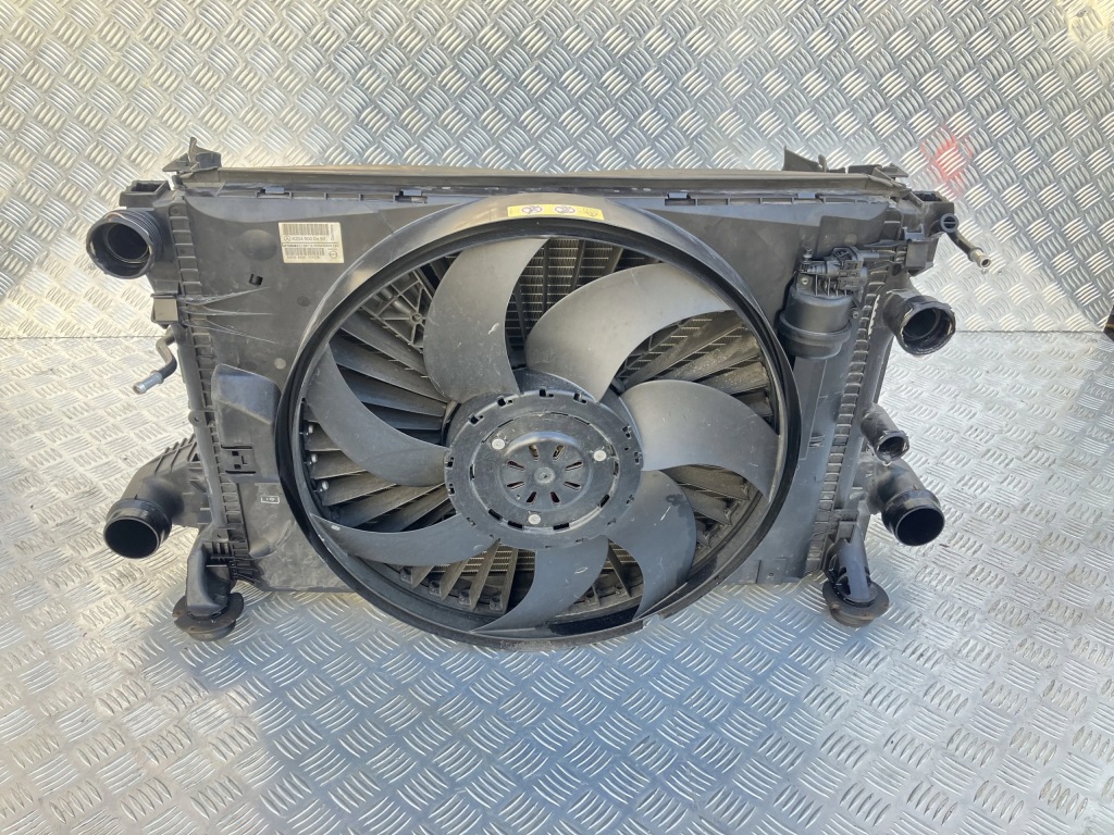 Радіатор вентилятор mercedes slk r172 1.8 cgi комплект Оригінал