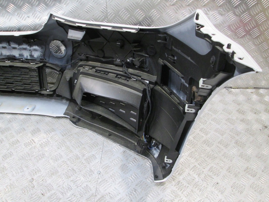 фото №12, Bmw 6 g32 бампер перед mp mpakiet alpin weiss a96