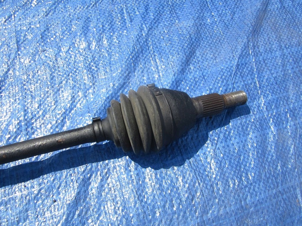 фото №7, Suzuki xl7 3.6i 2007 приводной вал задняя автоматическая коробка передач