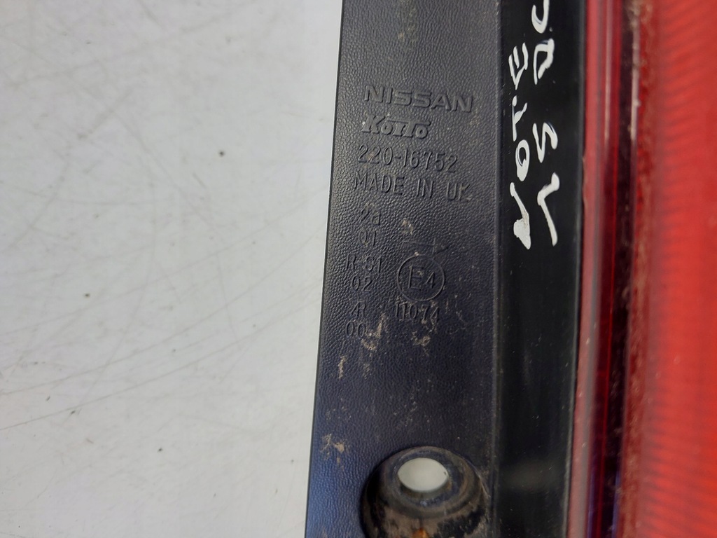 фото №8, Лампа правый задняя 220-16752 nissan note e11