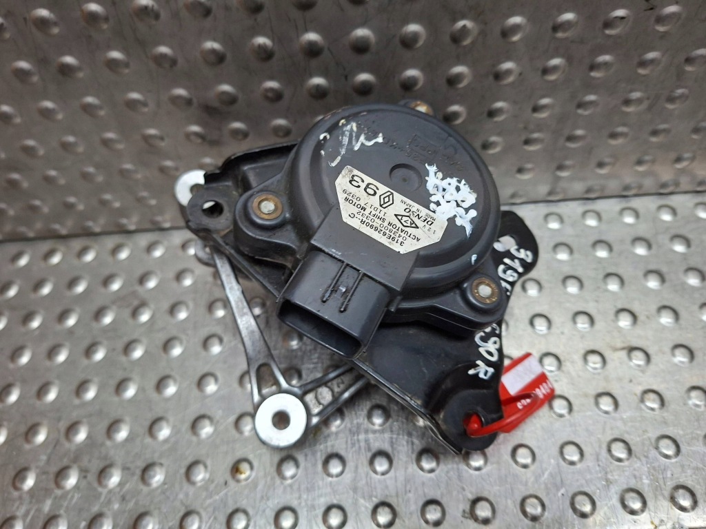 фото №1, Блок управления переключения передач 319e62690r renault clio v captur ii 1.6e-tech 2019-