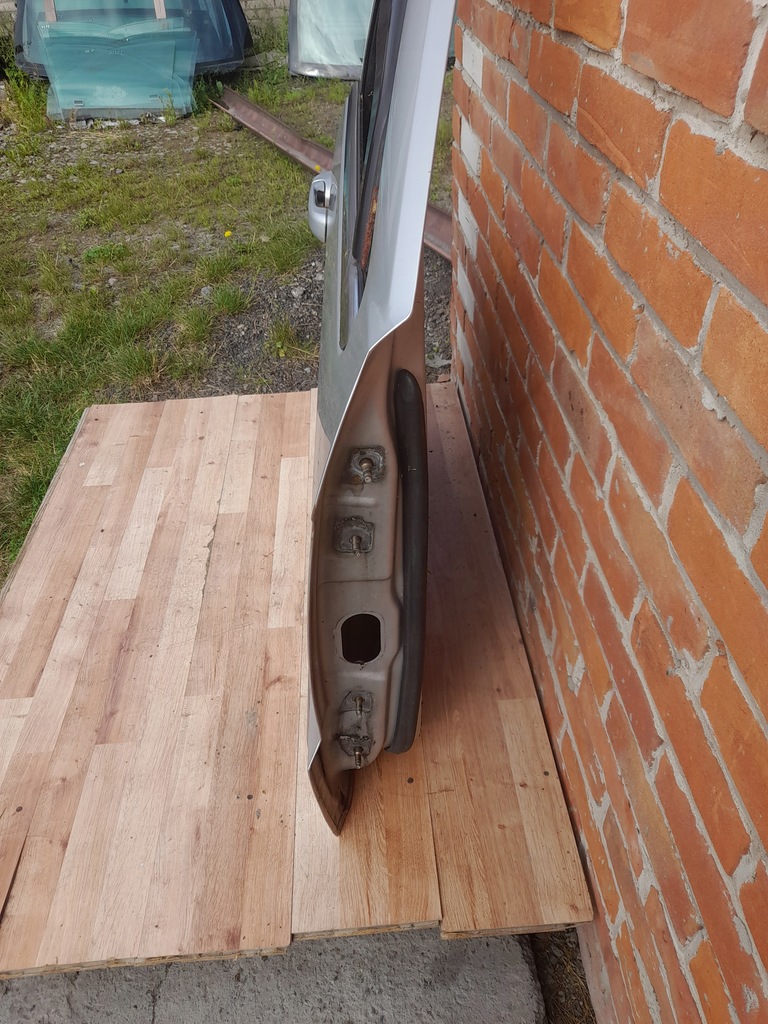 фото №7, Jeep grand cherokee wk 5-10 дверь правый перед