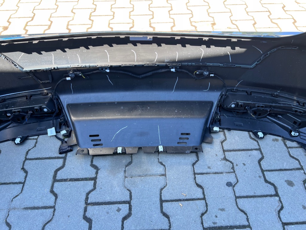 фото №11, Бампер задня задній bmw ix i20 колір c35