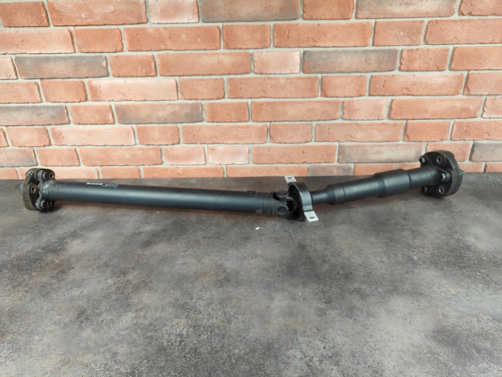 Купити Bmw f30 f31 wał привідний задній 320d x-drive 7600185