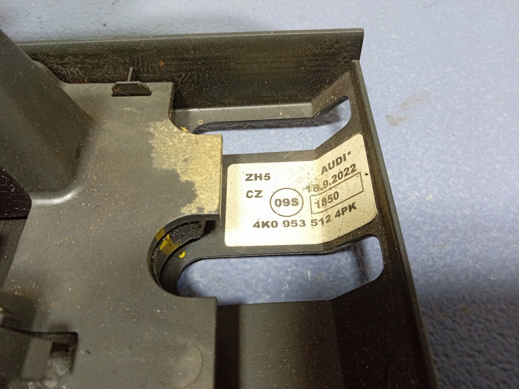 фото №8, Audi a7 c8 корпус захист колонки kierowniczxej 4k0953512