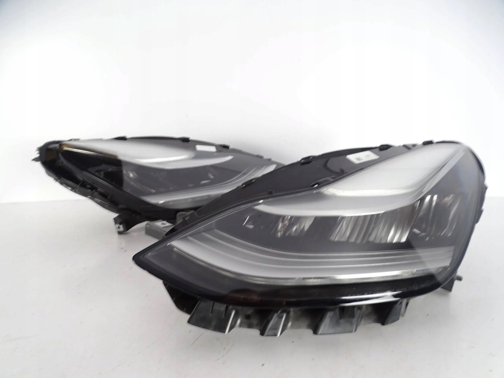 Купить Фара перед передняя левая tesla 3 full led