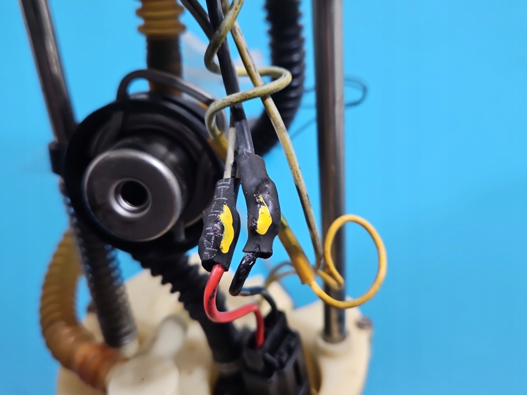 фото №6, Помпа насос пального mazda tribute i 00-07 2.0 16v