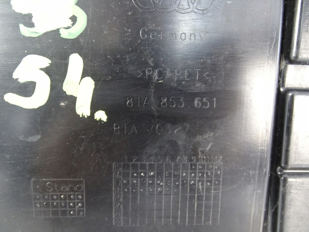 Решётка радиатора решётка  радиатора audi q2 81a с Разборки