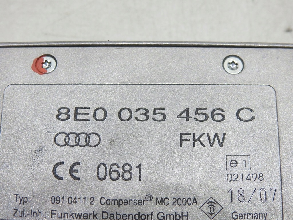 фото №10, Усилитель антенны audi a6 c6 8e0035456c