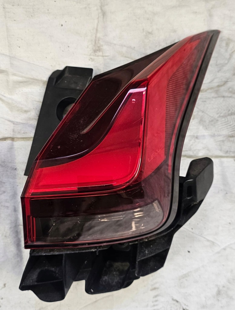 Купить Фара задняя led левая правый  lexus ux идеальное состояние европа  18+