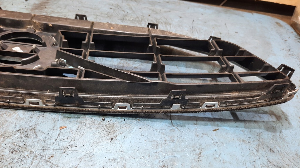 фото №8, Решётка радиатора решётка радиатора бампера 31353120 volvo v40 12-