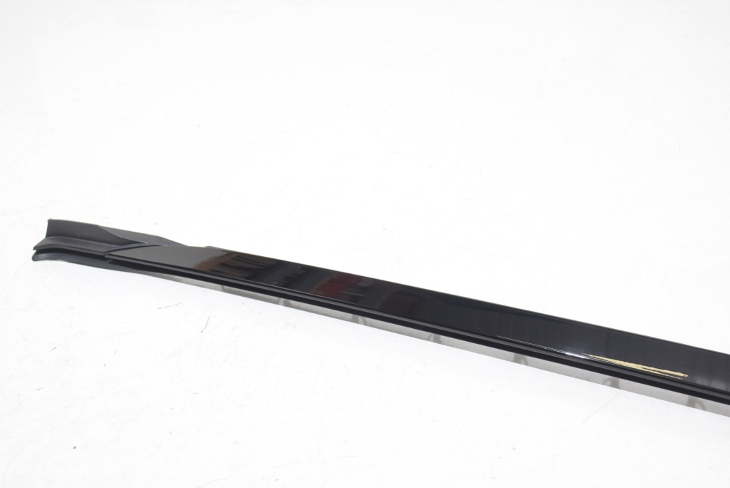 фото №7, Bmw x7 g07 права молдинг скло лобове передньої 475 black sapphire