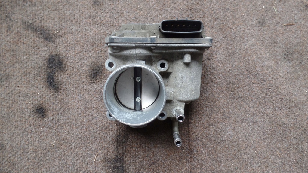 фото №1, Lexus es 6 vi 300h дросельна заслінка 2,5 toyota