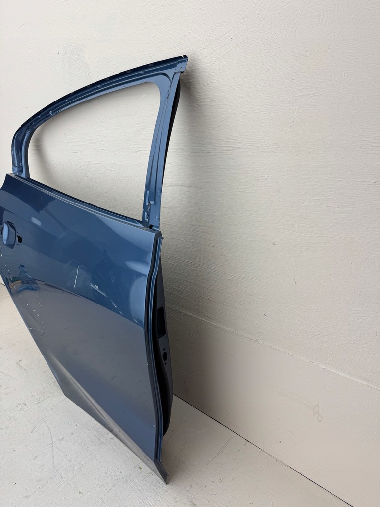 фото №9, Ford focus mk4 iv 4 hb 18r- дверь правое задние правый задняя