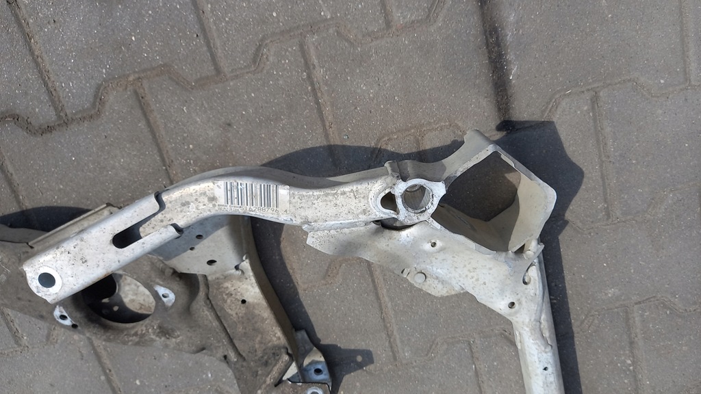 фото №4, Підрамник двигуна bmw e92 2.0d 09r