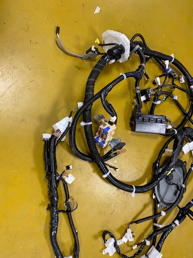 фото №8, Жгут электропроводка стены перегородки infiniti q50