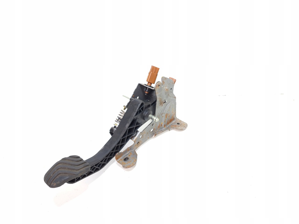 фото №1, Nissan x-trail t32 педаль сцепления