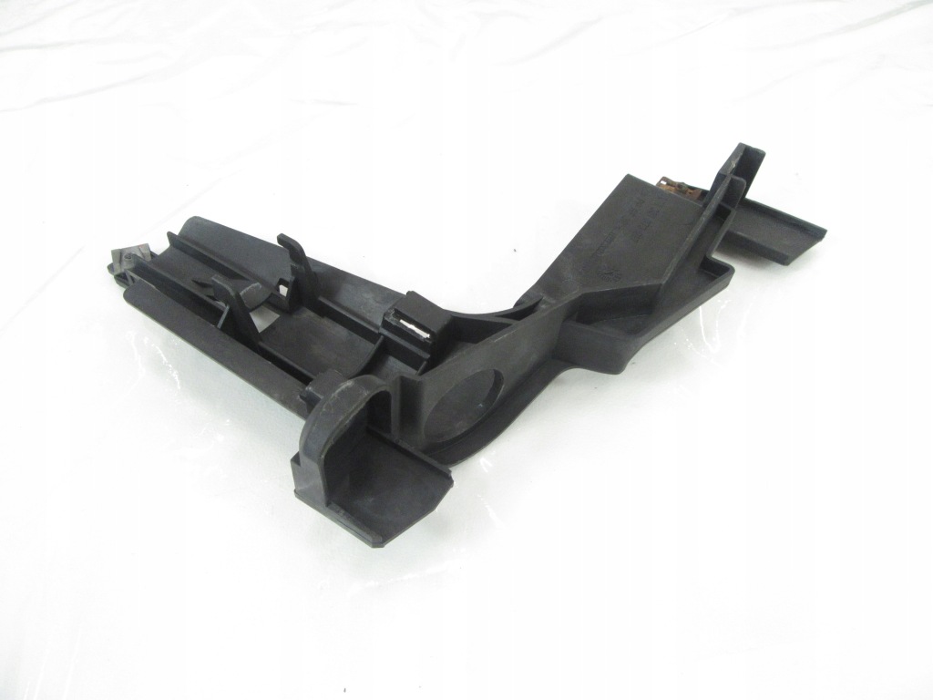 Кронштейн направляющая кронштейн лампы левый перед bmw e46 1301073017 Доставка