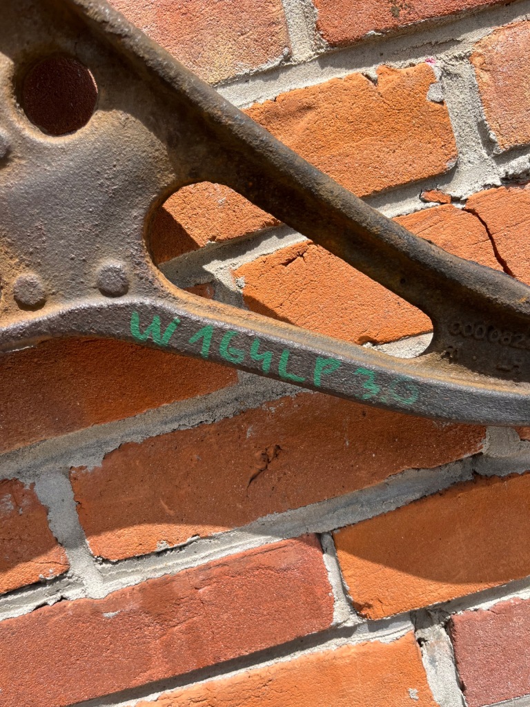 Mercedes ml w164 05-11 3.0cdi рычаг левый перед Оригинал