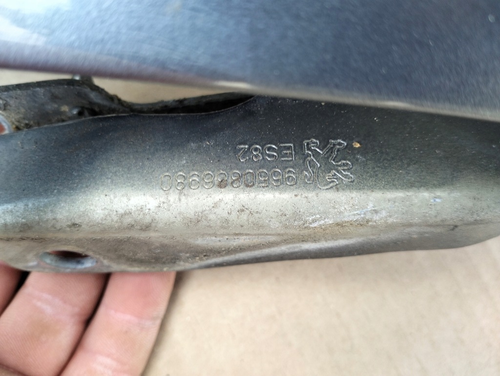 фото №13, Крыло правый перед peugeot 207 lift оригинал лак szary хороший