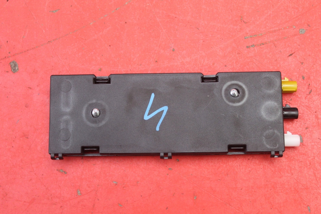 фото №10, Антенна 18899510 mini countryman 1 i r60 10-17