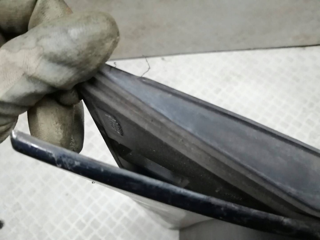 фото №6, Rr ford edge молдинг дверь перед правая ft4b-r20306-ddw