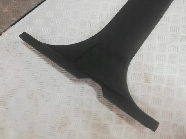 фото №3, Ford ka plus + молдинг защита стойка правый