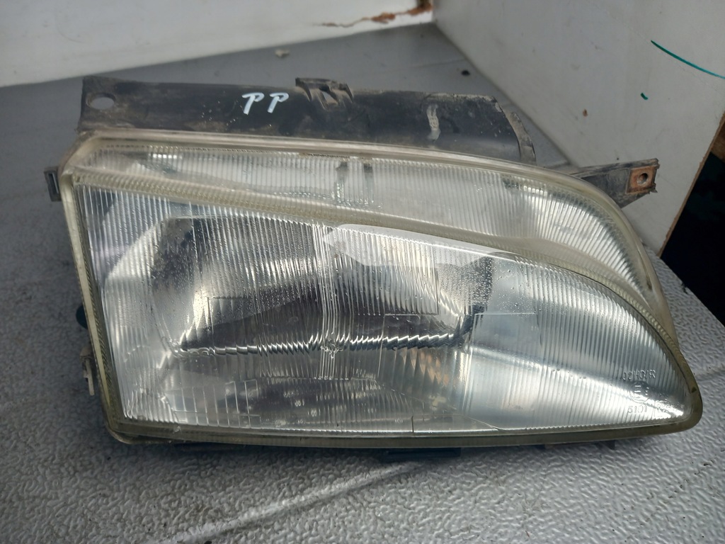 фото №1, Фара правый peugeot partner 01r kombi