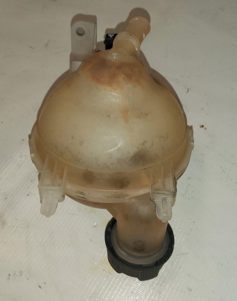 фото №5, Бачок расширительный peugeot 308 t7