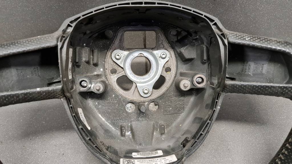 фото №13, Воздуховод трёхспицевая audi a3 8p 8r0419091f