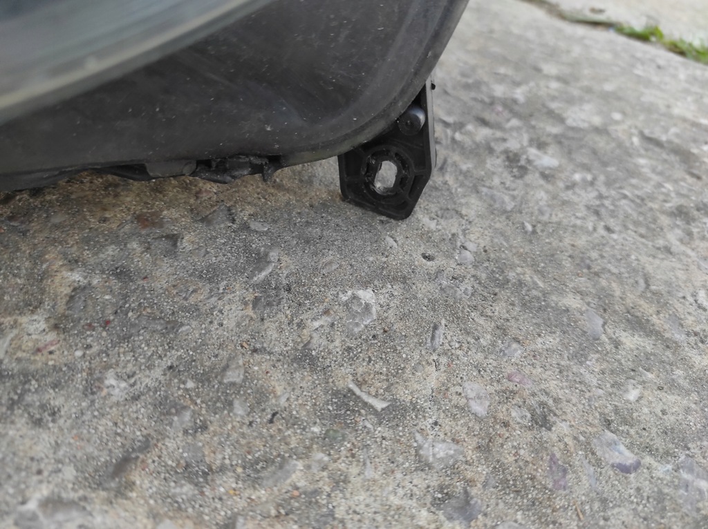 фото №12, Лампа ліва лівий перед opel astra h 04-14