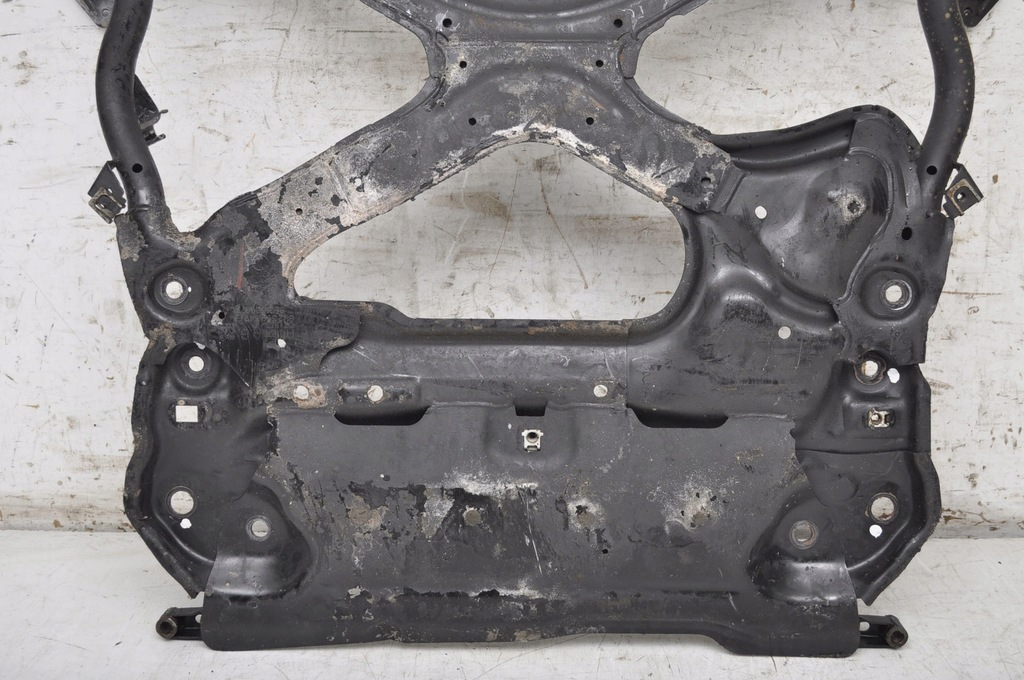 фото №5, Audi a4 b9 2.0 tdi подрамник подрамник подвеска