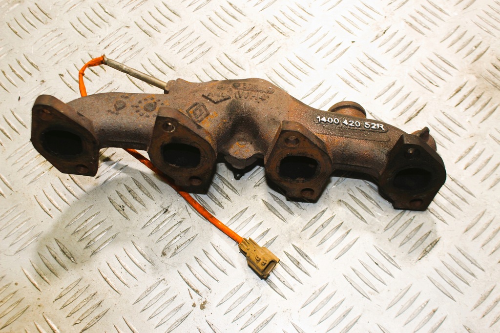 фото №1, Dacia doker duster lodgy 1,5dci коллектор выпускной 140042052r