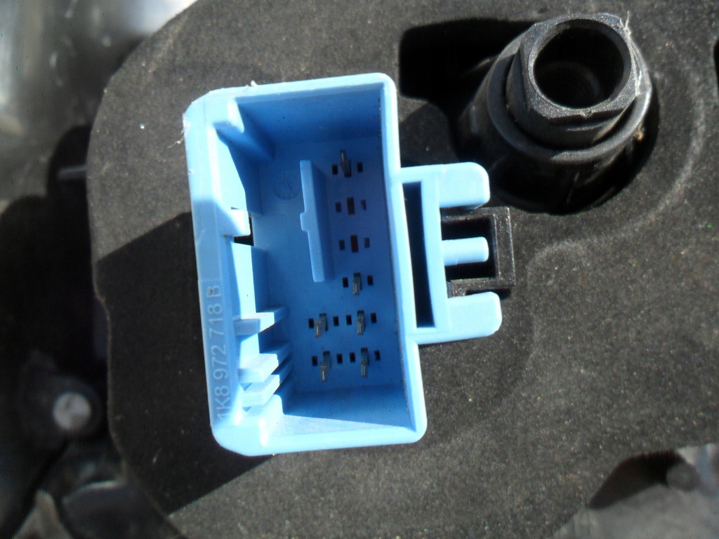 фото №15, Vw golf vii 5g0 r-line led лампа права задня