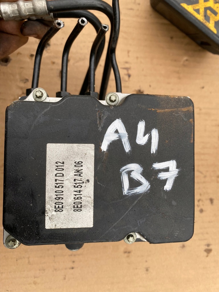 фото №5, Audi a4 b7 насос abs 8e0910517d 0265234336