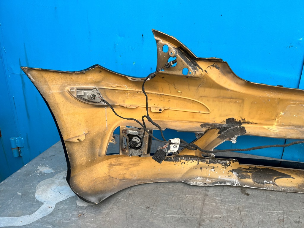 фото №11, Mercedes w251 amg бампер перед передній 197 usa