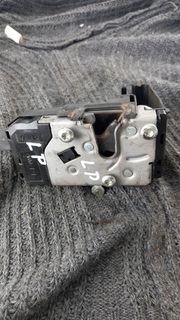 фото №1, Замок лівий перед opel zafira b 06r 1.9cdti