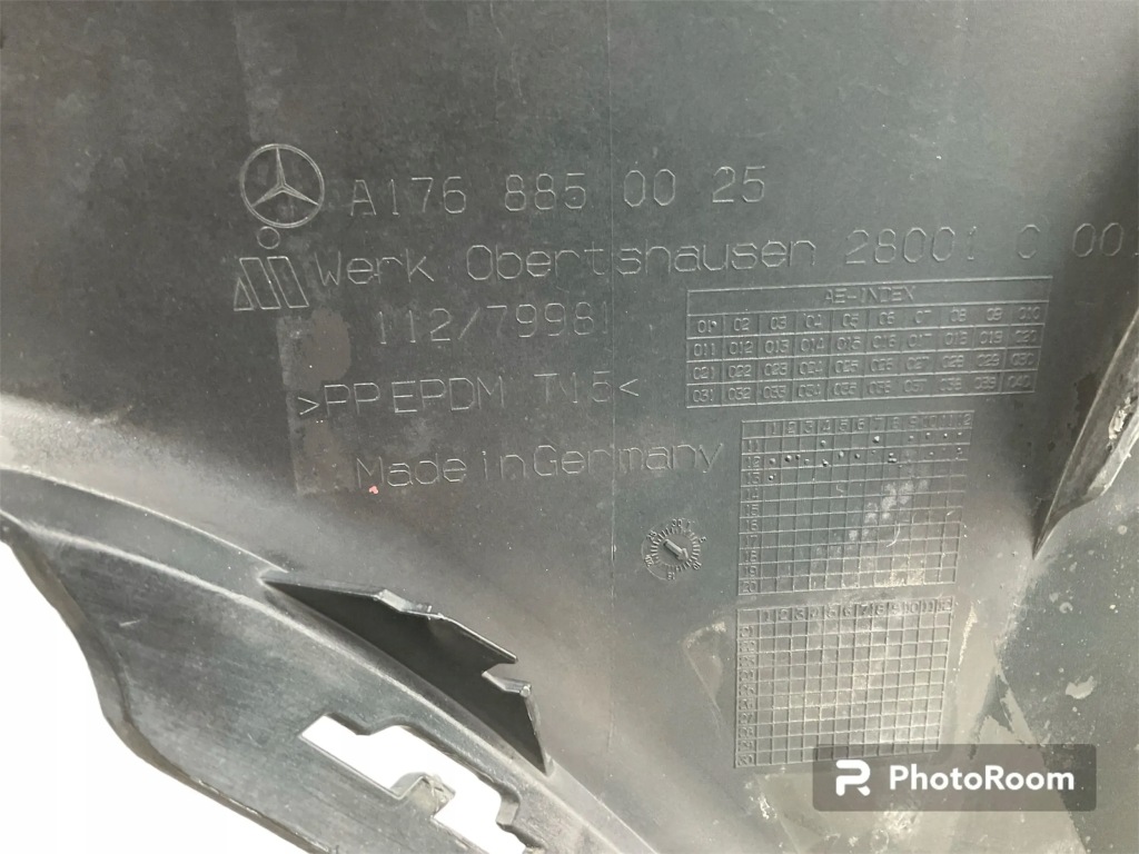 Бамперы решётка радиатора решётка mercedes a-klasa w176 дорестайлинг Киев