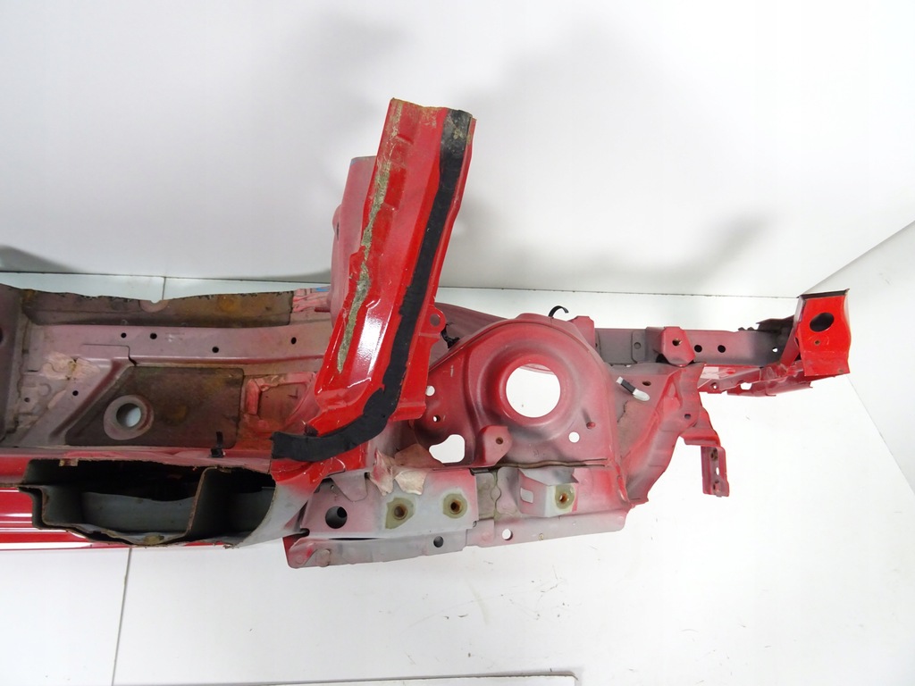 фото №11, Aygo ii лонжерон права поріг блок двигуна 3p0 2014-