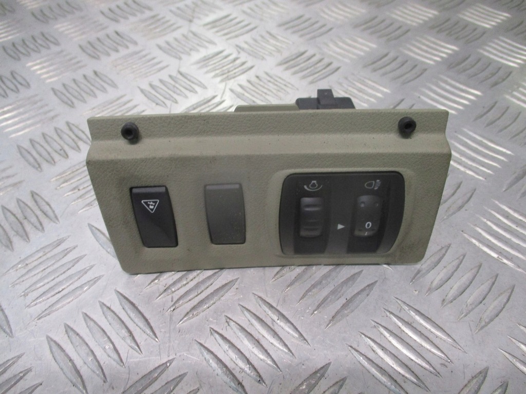 фото №1, Панель переключателей renault laguna iii