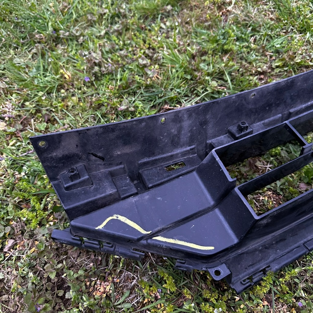 Ford kuga mk3 st-line решётка бампера перед lv4b-17k945-s Цена