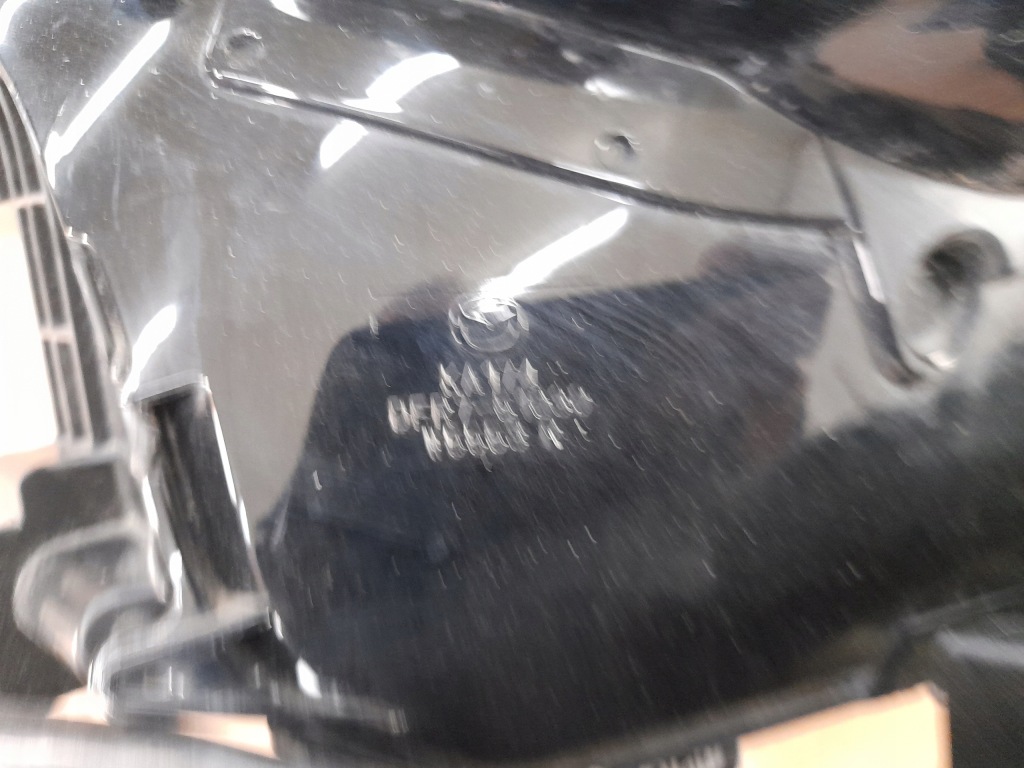 Фара правый  mazda cx30 cx-30 Оригинал