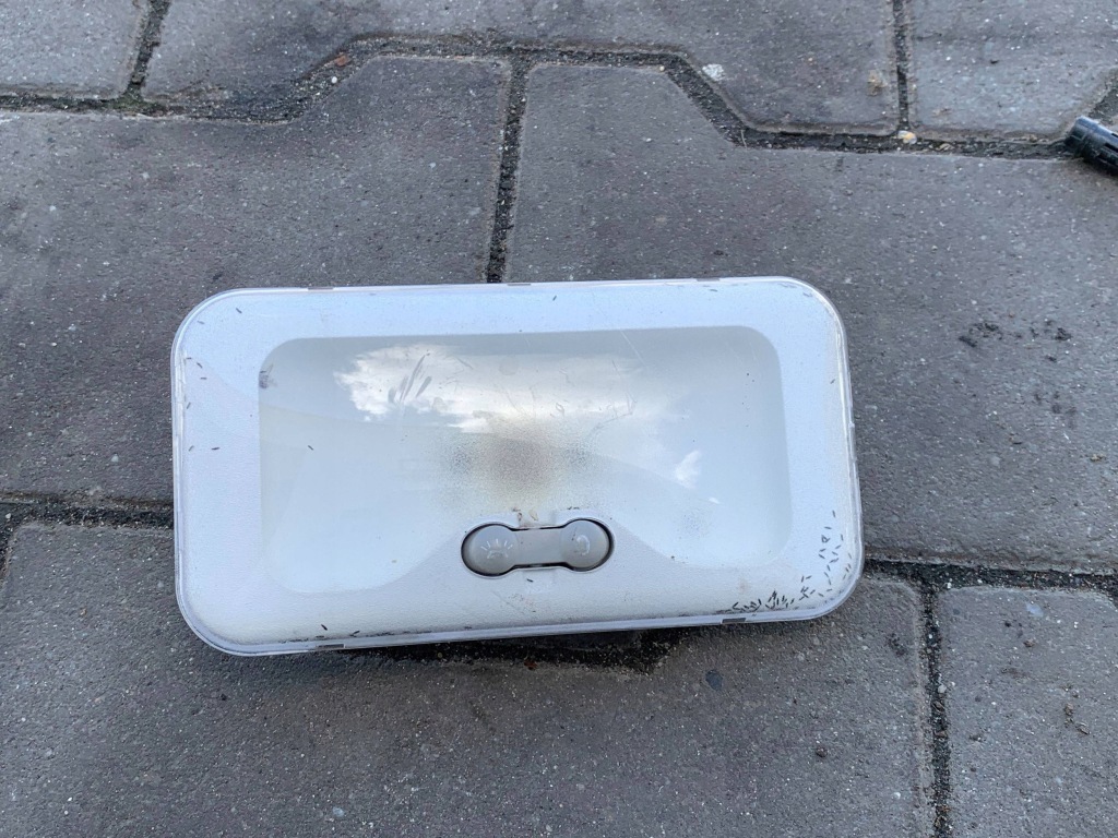 фото №1, Лампа потолочный trafic iii 264306877r