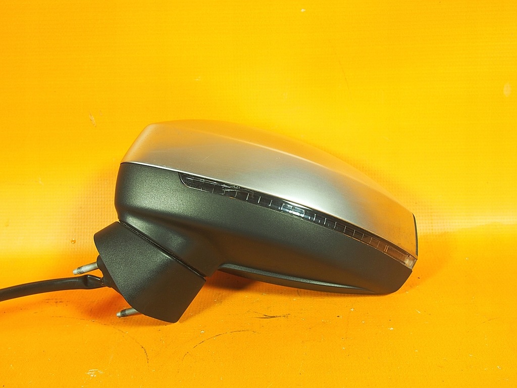 фото №1, Audi s3 8v sedan зеркало левая satyna 8v5857409k