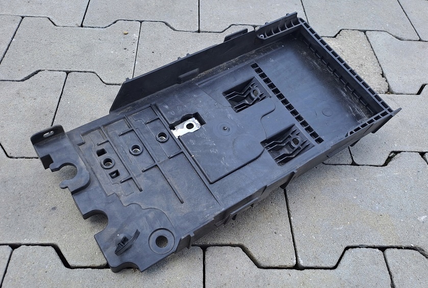 фото №1, Ford s-max mk2 galaxy mk4 основание аккумулятор