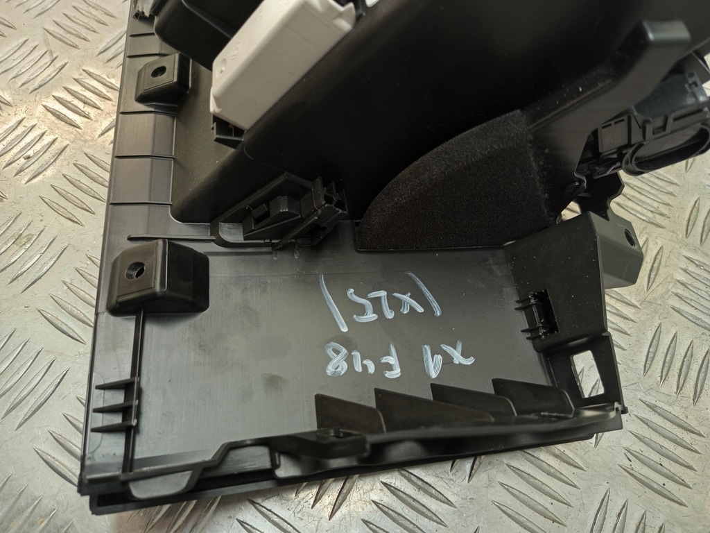 фото №14, Bmw x2 f39 x1 f48 бардачок панелі пасажира europa 9339816