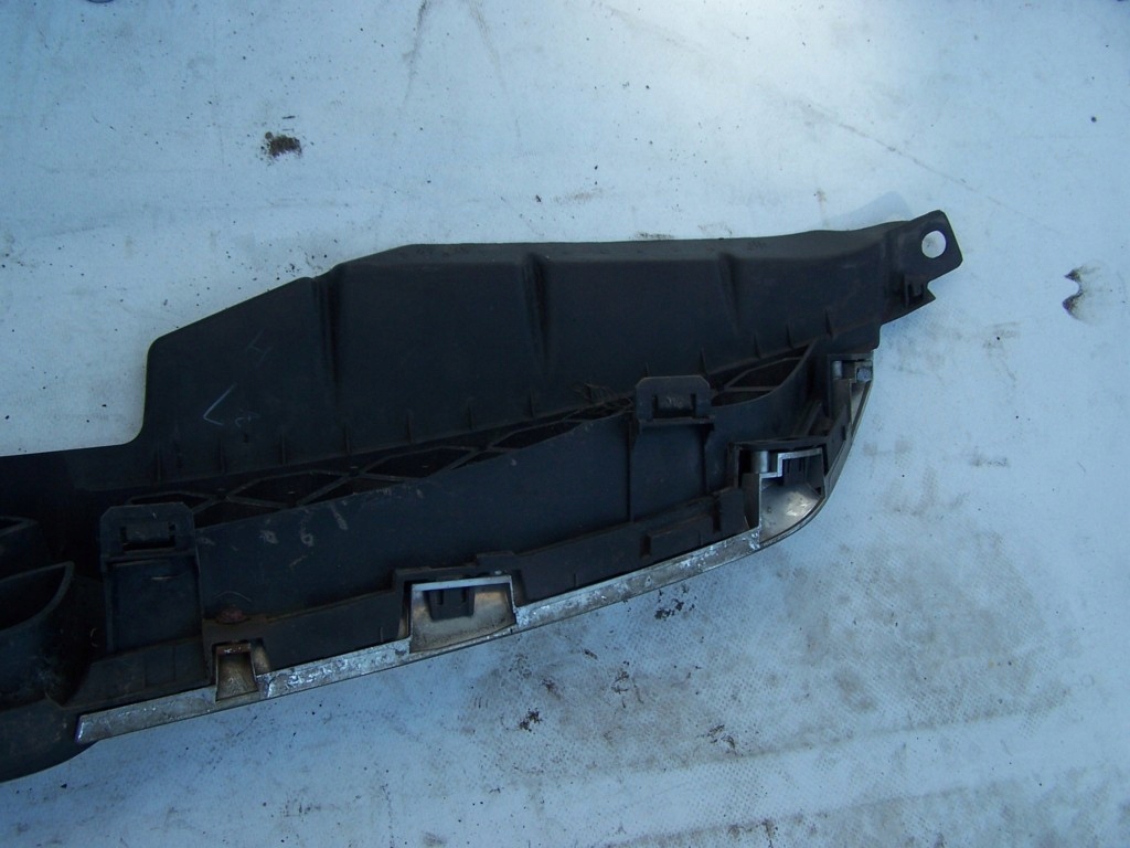 фото №8, Mazda 5 решітка радіатора решітка радіатора 05-