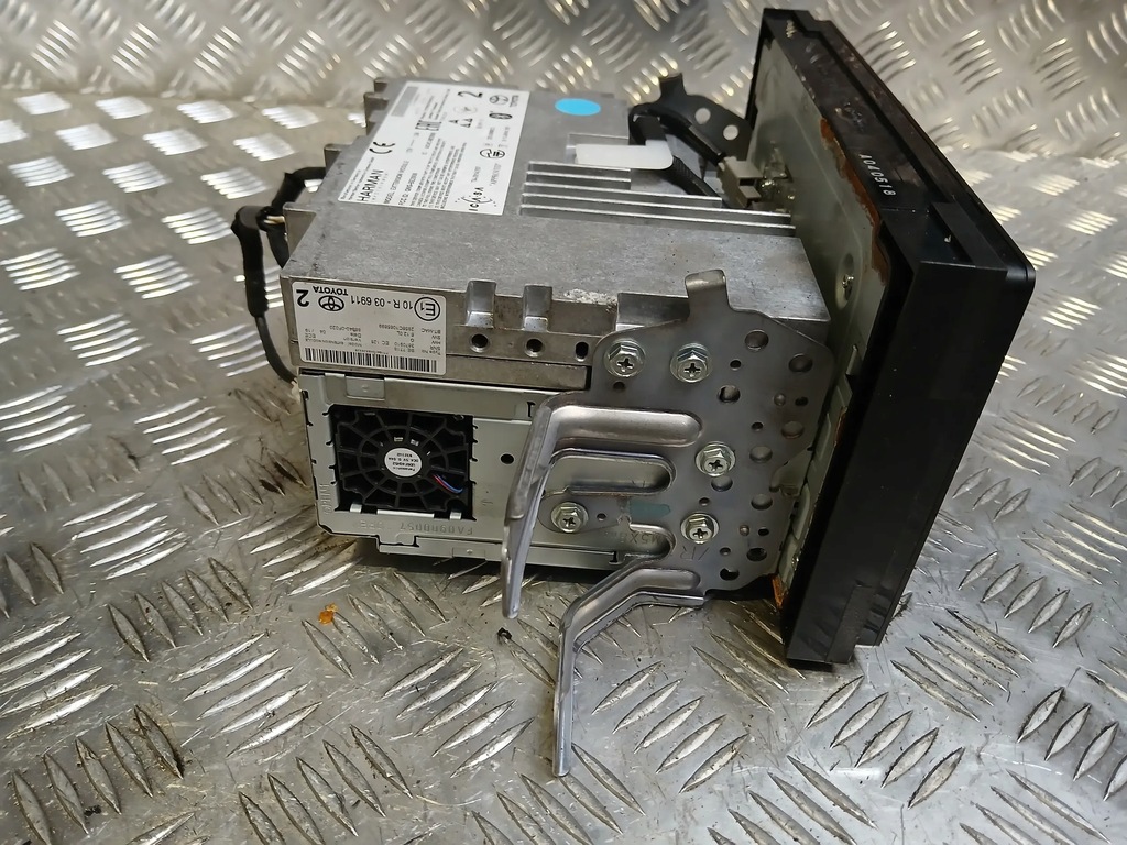 фото №8, Toyota corolla e16 радио навигация navi экран дисплей 86840-0f020 2018