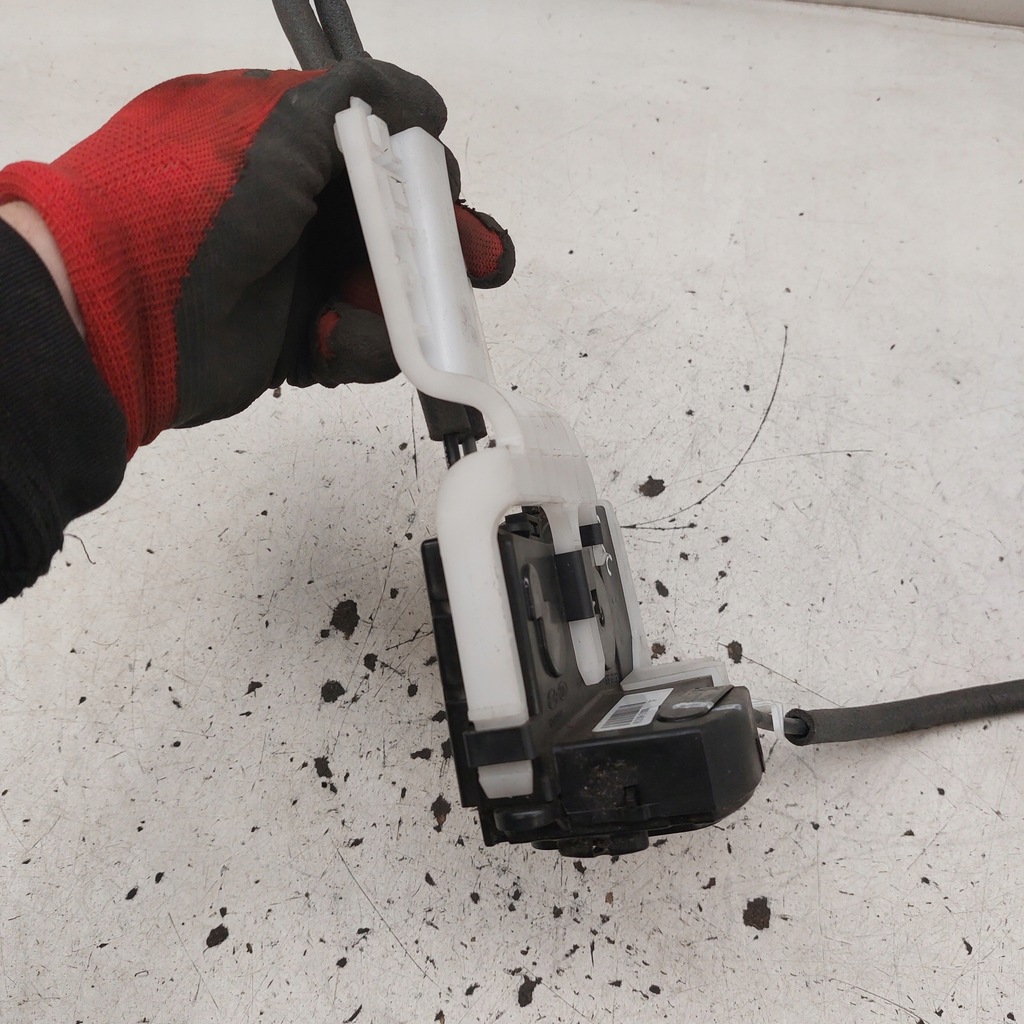 фото №6, Hyundai ix35 2013 замок двері лівий перед 4pin 81310-2y030 новий anglik